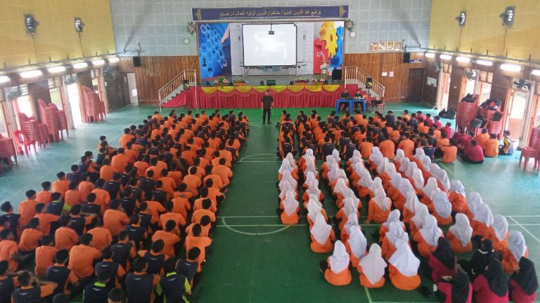 Program Motivasi AIKOM