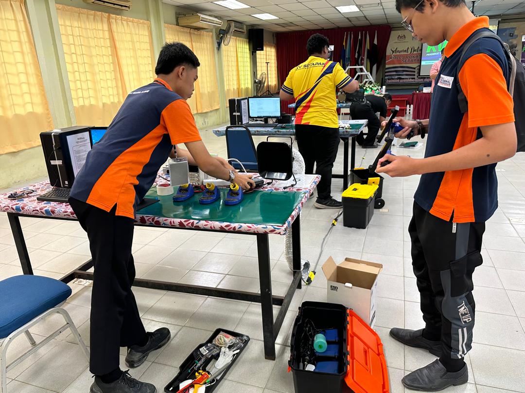 Pertandingan KV Skills Bidang Elektronik Peringkat Zon Tengah 2024