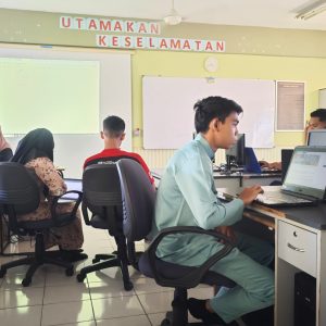 Proses pembelajaran sedang dijalankan